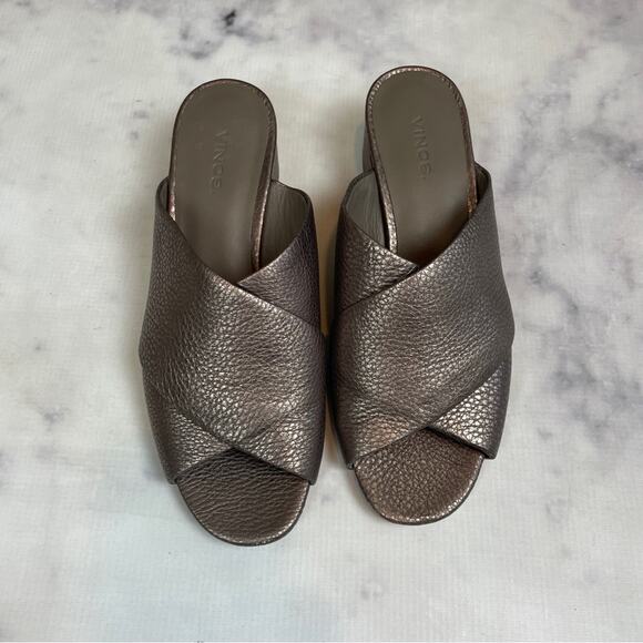 Vince Karsen Metallic Pebbled Leather Slide Sandals - Picture 4 of 12